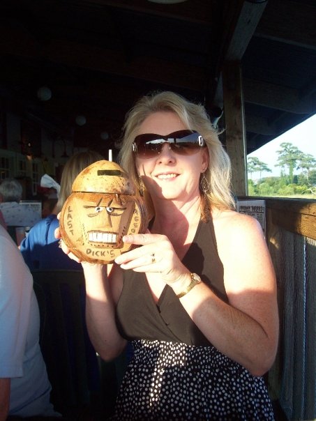 1936381_628913989458_3949858_n